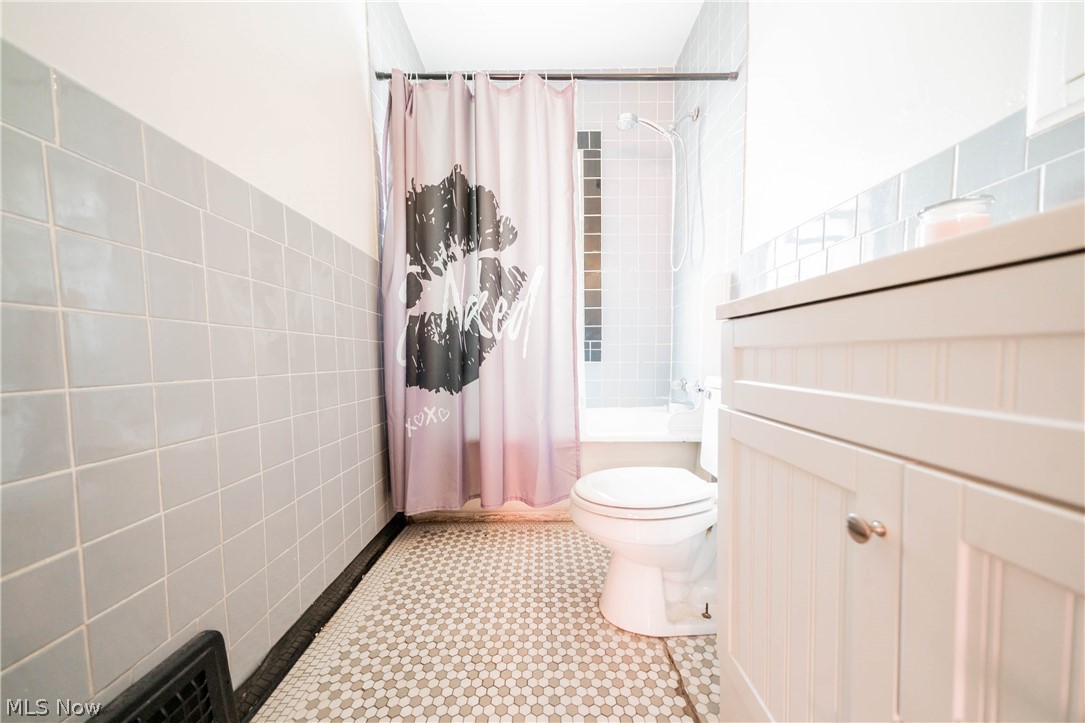 Pearse Realty Co - Residential Income