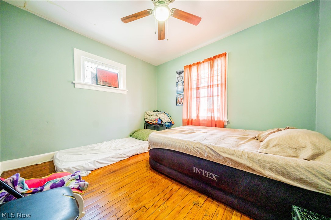 Pearse Realty Co - Residential Income