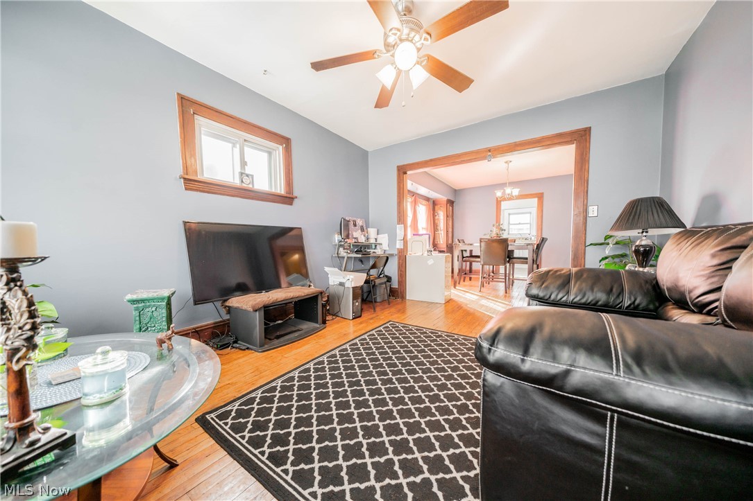 Pearse Realty Co - Residential Income