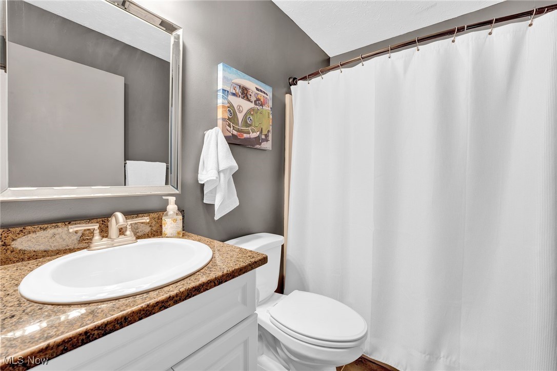 7158 N Kipling Place, Painesville, Ohio image 24