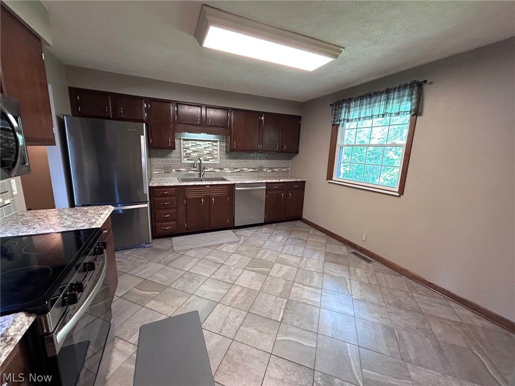 3rd Add Walnut Sha De Sub - Residential