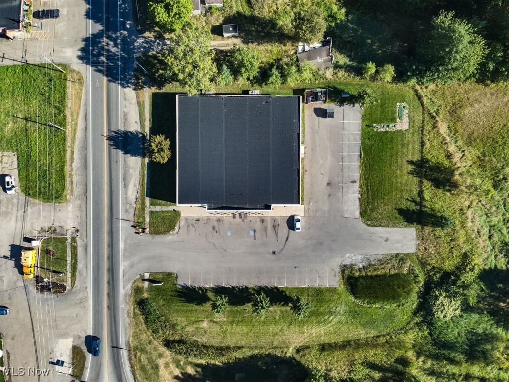 Deerfield - Commercial Lease