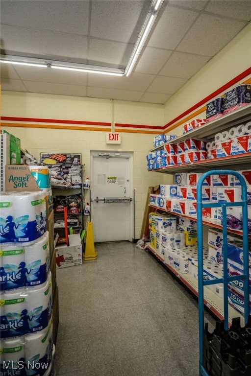 Deerfield - Commercial Lease