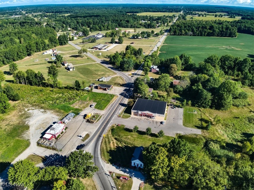 Deerfield - Commercial Lease