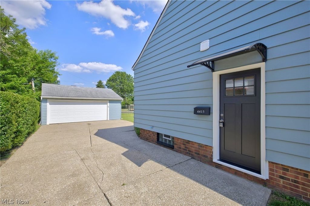 Photo of 4415 W 155th Street, Cleveland, OH 44135 (MLS # 5224465)