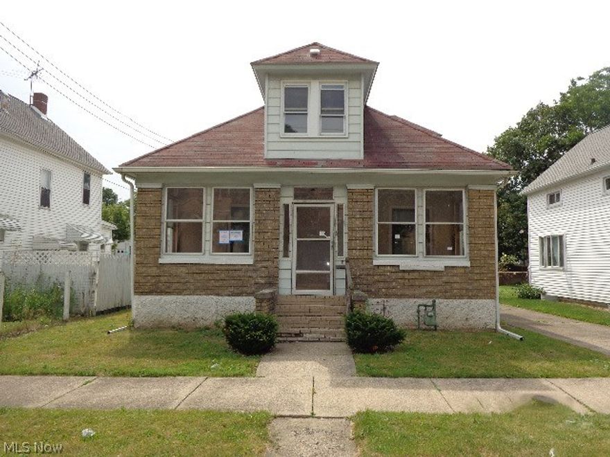 Case #412-546792: All properties sold “As-Is” without any guarantee or warranty by seller. This 3 bedroom, 1 bath home is waiting for you to make it your own. The house needs TLC. Large living room, dining room with window seat and large kitchen. 3 car detached garage. Located on dead end right across from a church. Close to schools and anything else you will need. Come and see this one before it is gone!