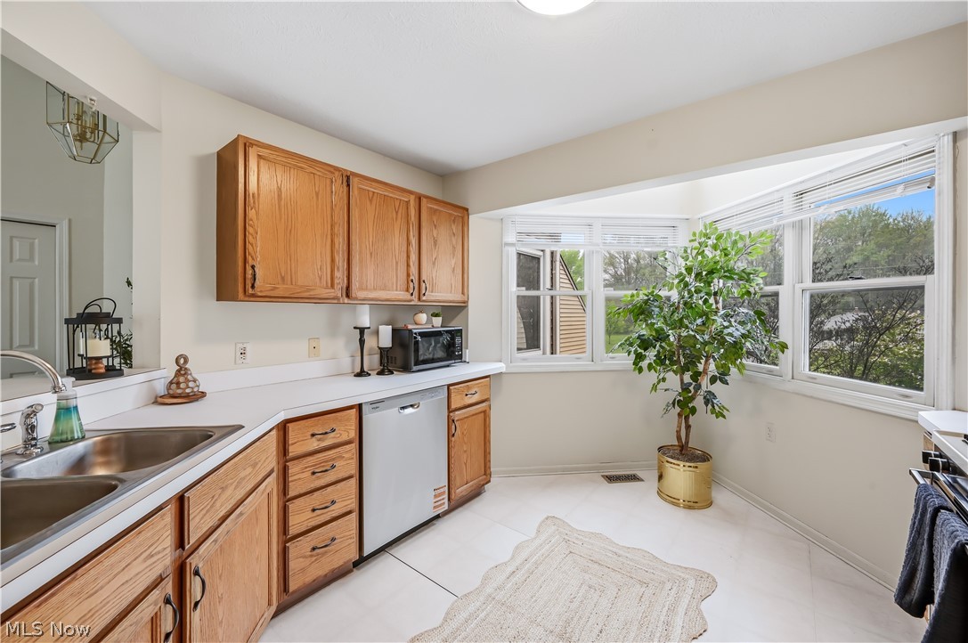 Orchards Liberty Condo - Residential
