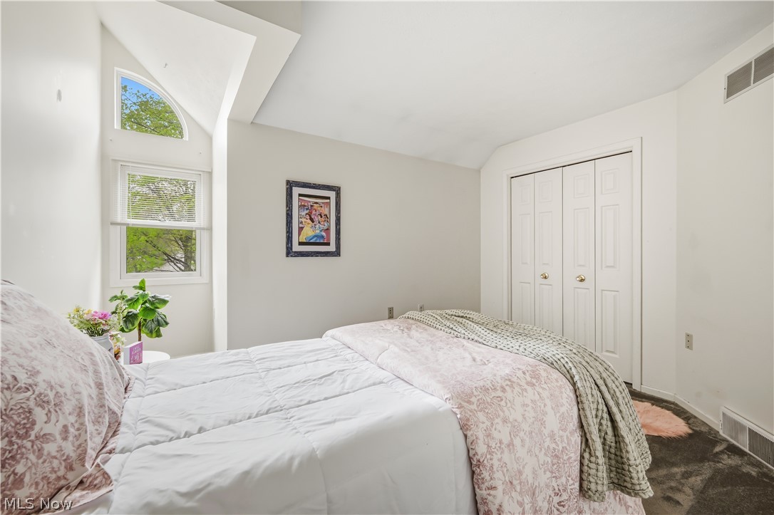 Orchards Liberty Condo - Residential