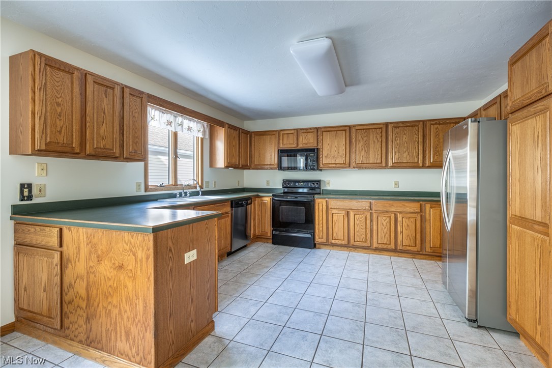 Briarthorn Condo - Residential