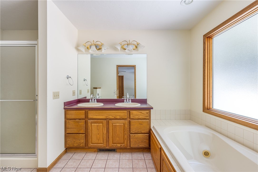 Briarthorn Condo - Residential