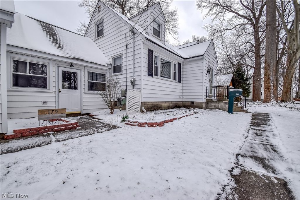 Photo of 175 Overlook Road, Painesville, OH 44077 (MLS # 5195259)