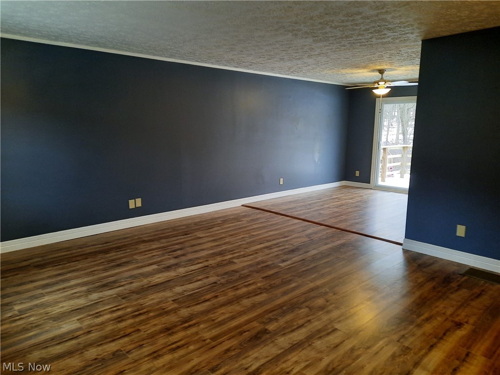Impertus H Snyders Add - Residential