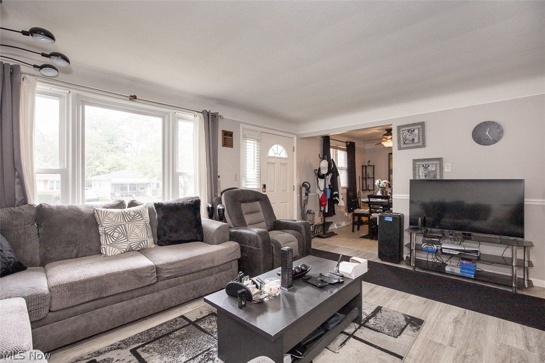5632 Saxon Drive
