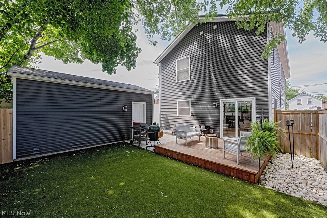 Schmidt - Residential