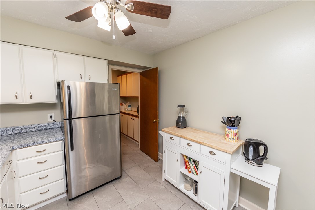 Richard Hilliard Condo - Residential