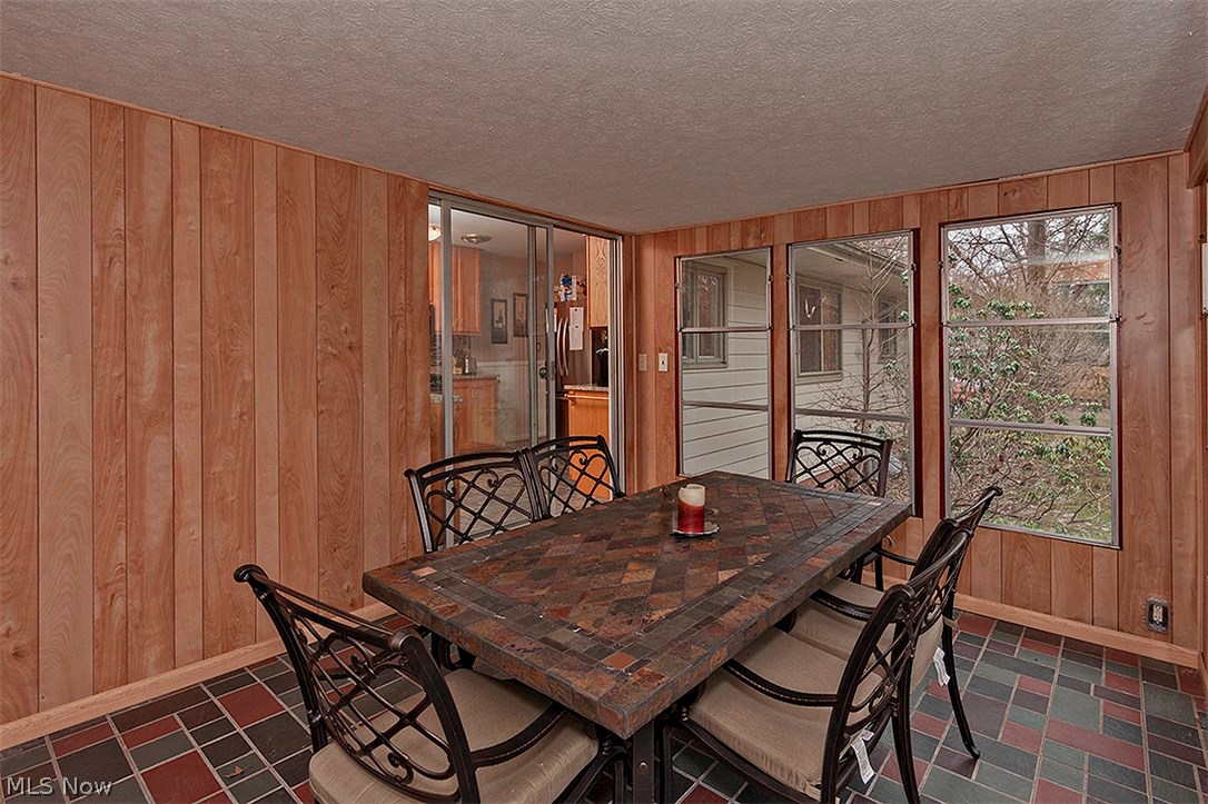 R A Mains - Residential