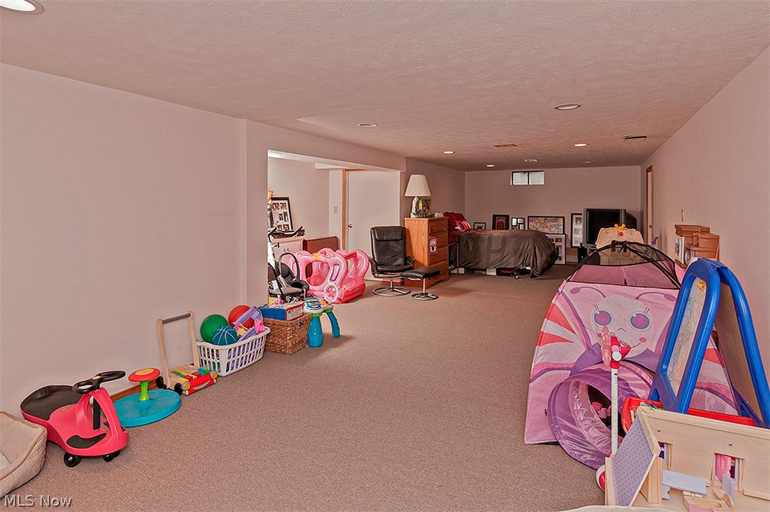 R A Mains - Residential