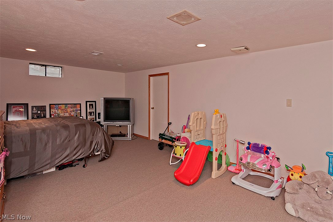 R A Mains - Residential