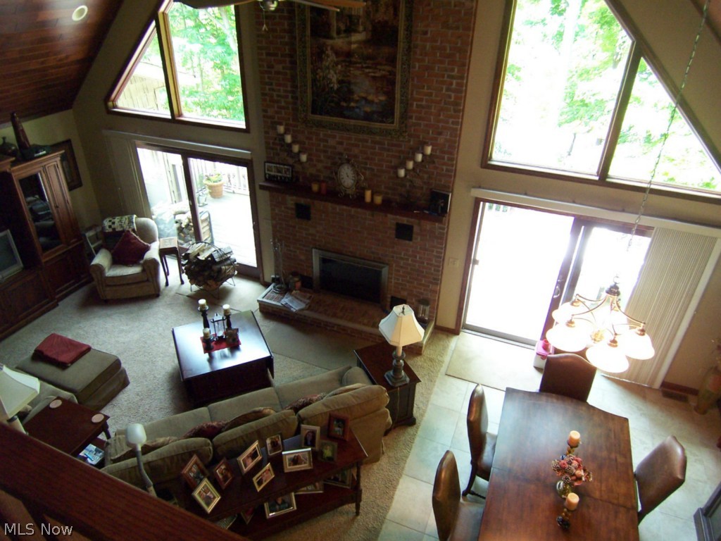 Roaming Rock - Residential