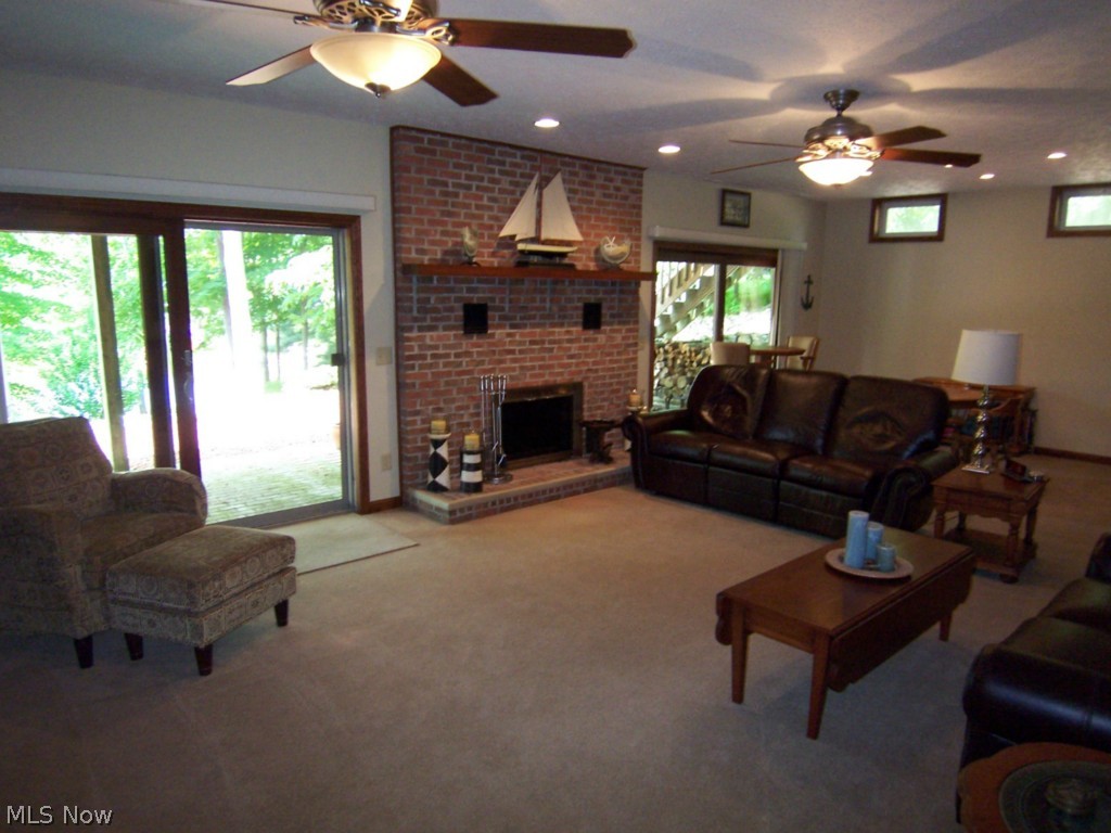 Roaming Rock - Residential