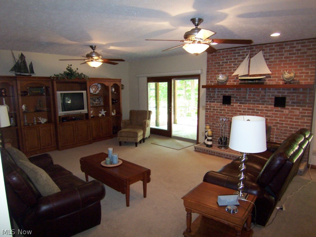 Roaming Rock - Residential