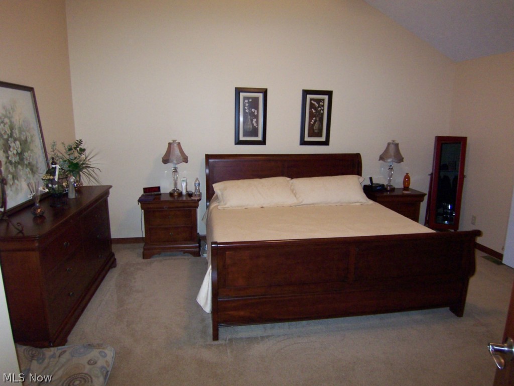 Roaming Rock - Residential