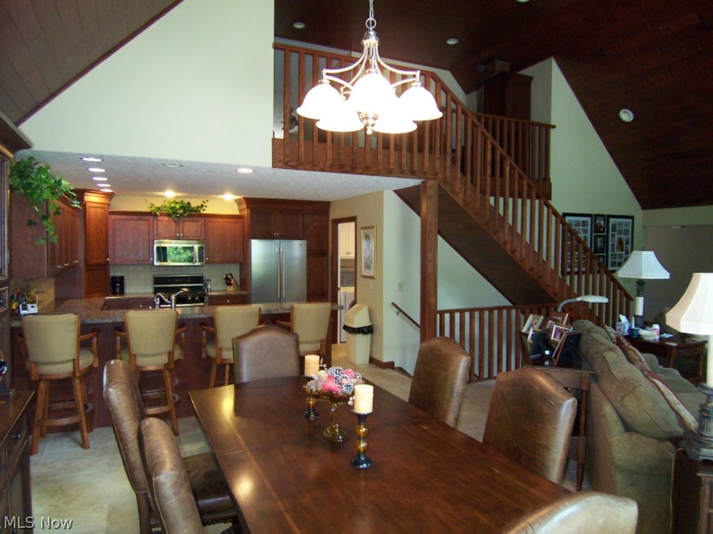 Roaming Rock - Residential