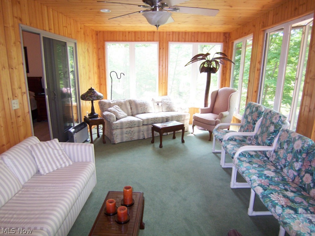 Roaming Rock - Residential