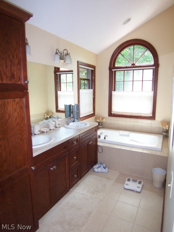 Roaming Rock - Residential