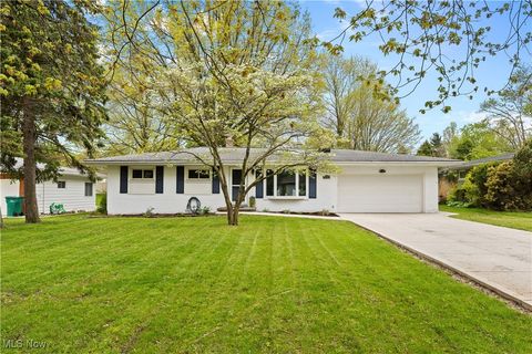 718 Starlight Drive, Seven Hills, OH 44131 - MLS#: 5121165