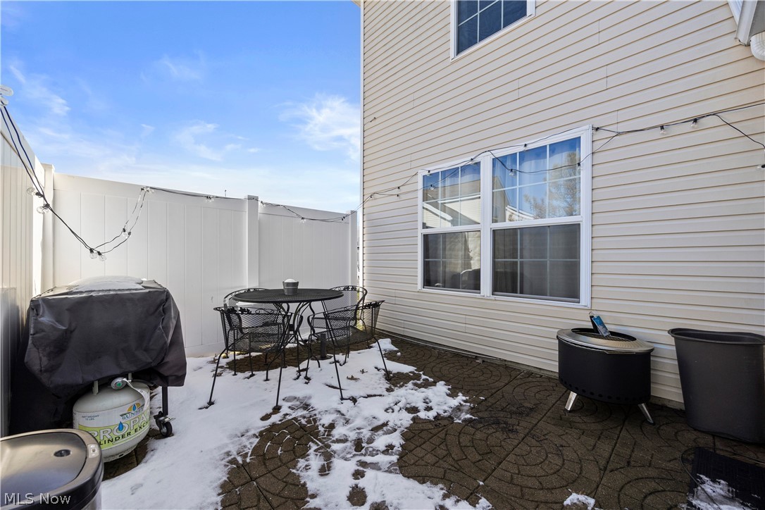 Galway Bay 01 - Residential