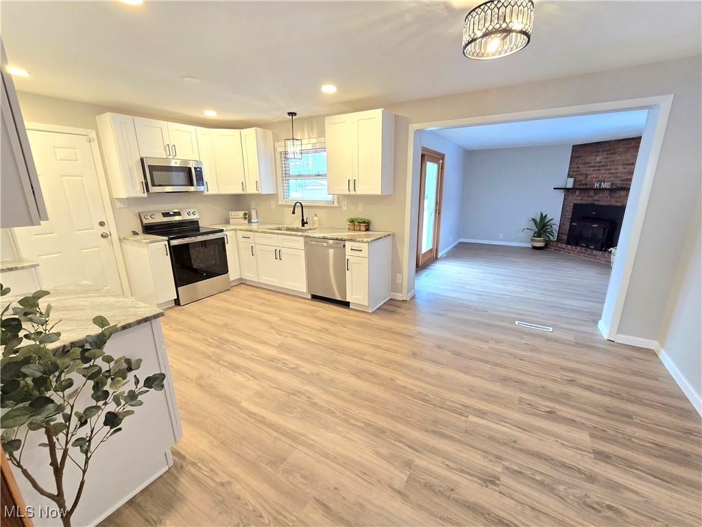 Hobby Horse Farms - Residential