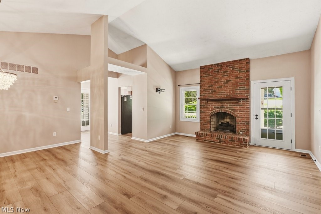 Macintosh Farms Condo 01 - Residential