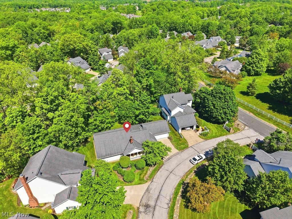 Macintosh Farms Condo 01 - Residential