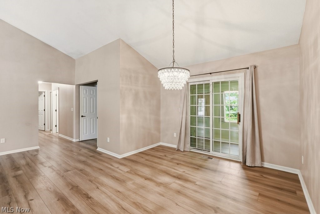 Macintosh Farms Condo 01 - Residential