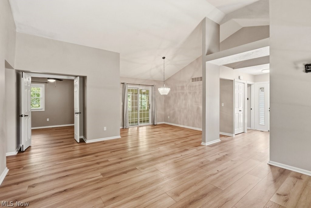 Macintosh Farms Condo 01 - Residential