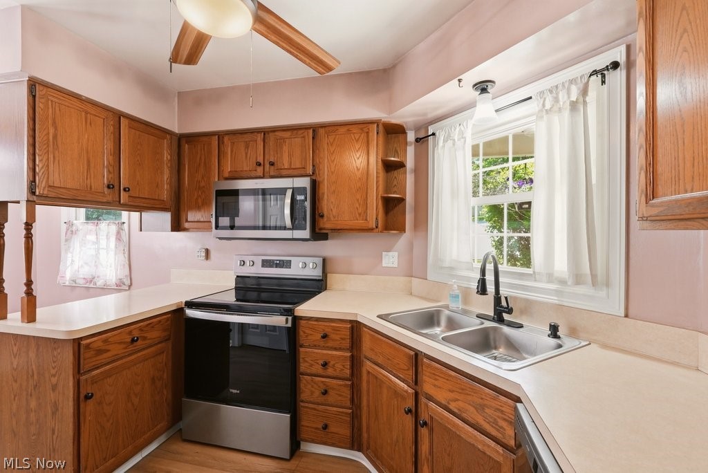 Macintosh Farms Condo 01 - Residential