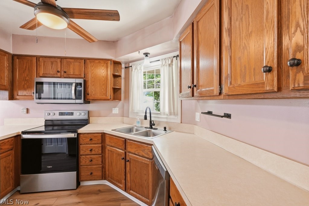 Macintosh Farms Condo 01 - Residential