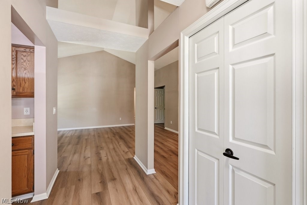Macintosh Farms Condo 01 - Residential