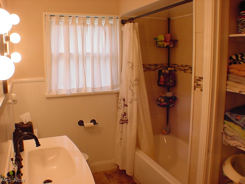 Center Ridge - Residential