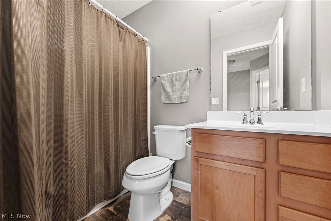 Easton Creek Condo - Residential