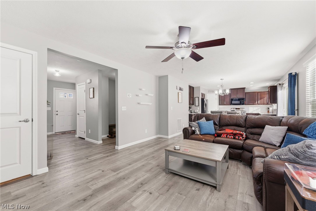 Easton Creek Condo - Residential