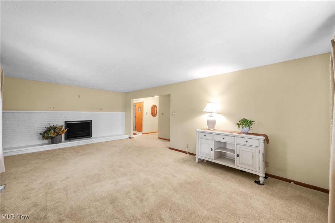 Suffield - Residential