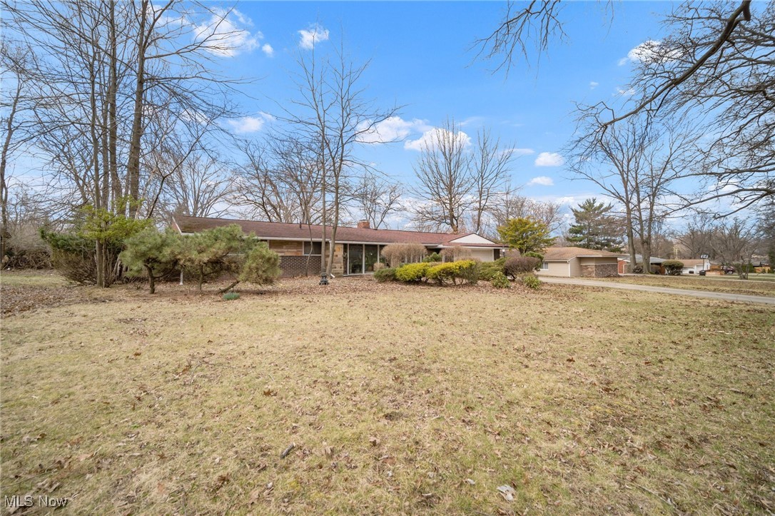 2270 Newbury Drive, East Cleveland, Ohio image 3
