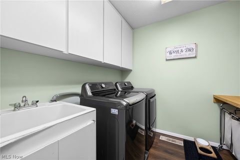 Tiny photo for 13081 Olympus Way, Strongsville, OH 44149 (MLS # 5202637)