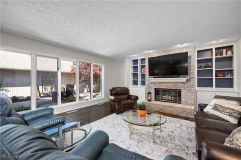 Tiny photo for 13081 Olympus Way, Strongsville, OH 44149 (MLS # 5202637)