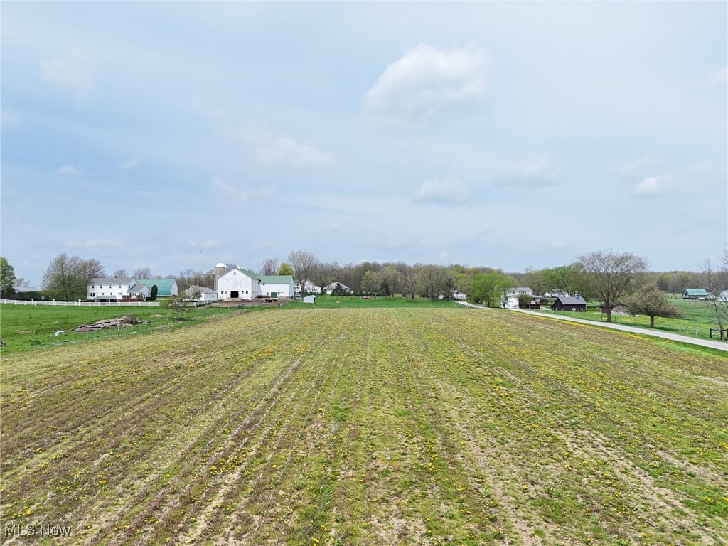 16231 Burton Windsor Road, Middlefield, Ohio image 38