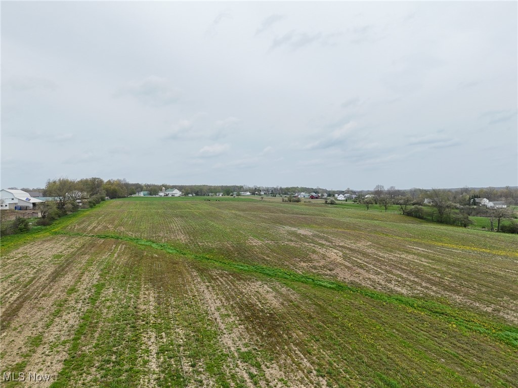 16231 Burton Windsor Road, Middlefield, Ohio image 24