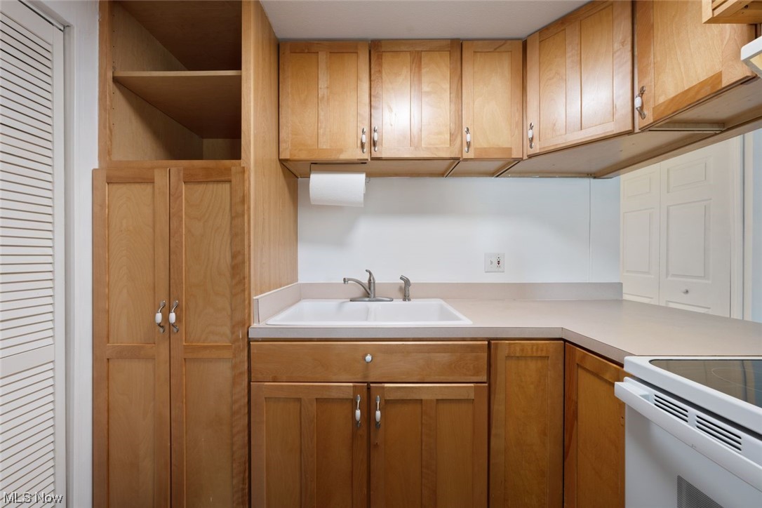 Village Green Condo - Residential