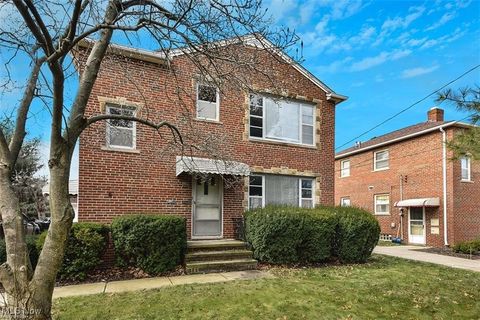 2346 Westmoor Rd Rocky River OH 44116